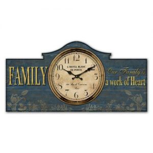 Vintage Wood Wall Clock Family Heart Green