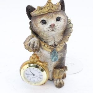 CAT STATUE W / CLOCK