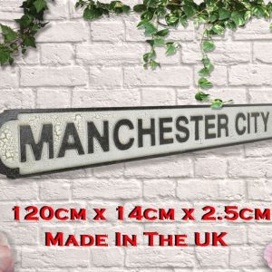 Vintage Road Sign Manchester City / DESIGN Flower Club
