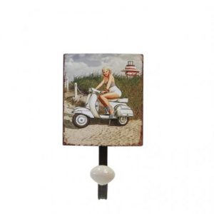 VINTAGE METAL WALL HANGER LAMBRETTA DESIGN