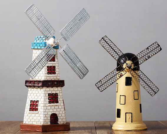 OLD VINTAGE DECO WINDMILL RESIN MATERIAL