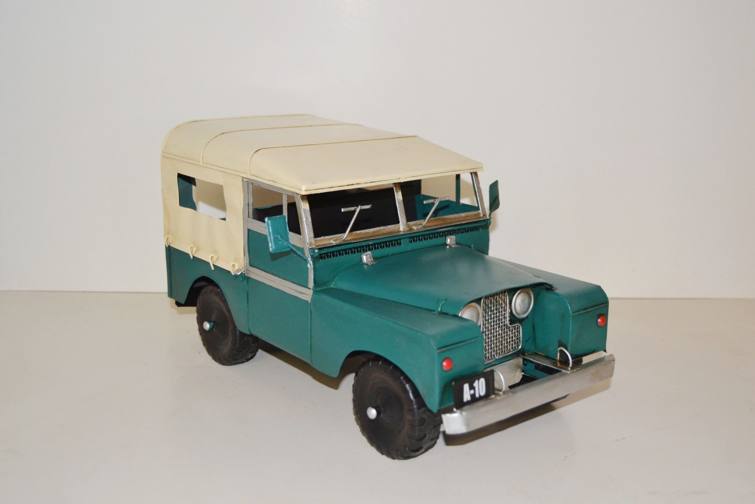 METAL COLLECTION SAFARI JEEP ORIGINAL DESIGN LICENCED - Image 2