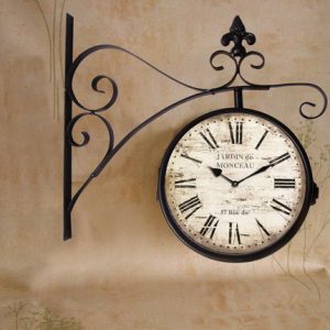 METAL DOUBLE SIDED VINTAGE WALL CLOCK DESIGN