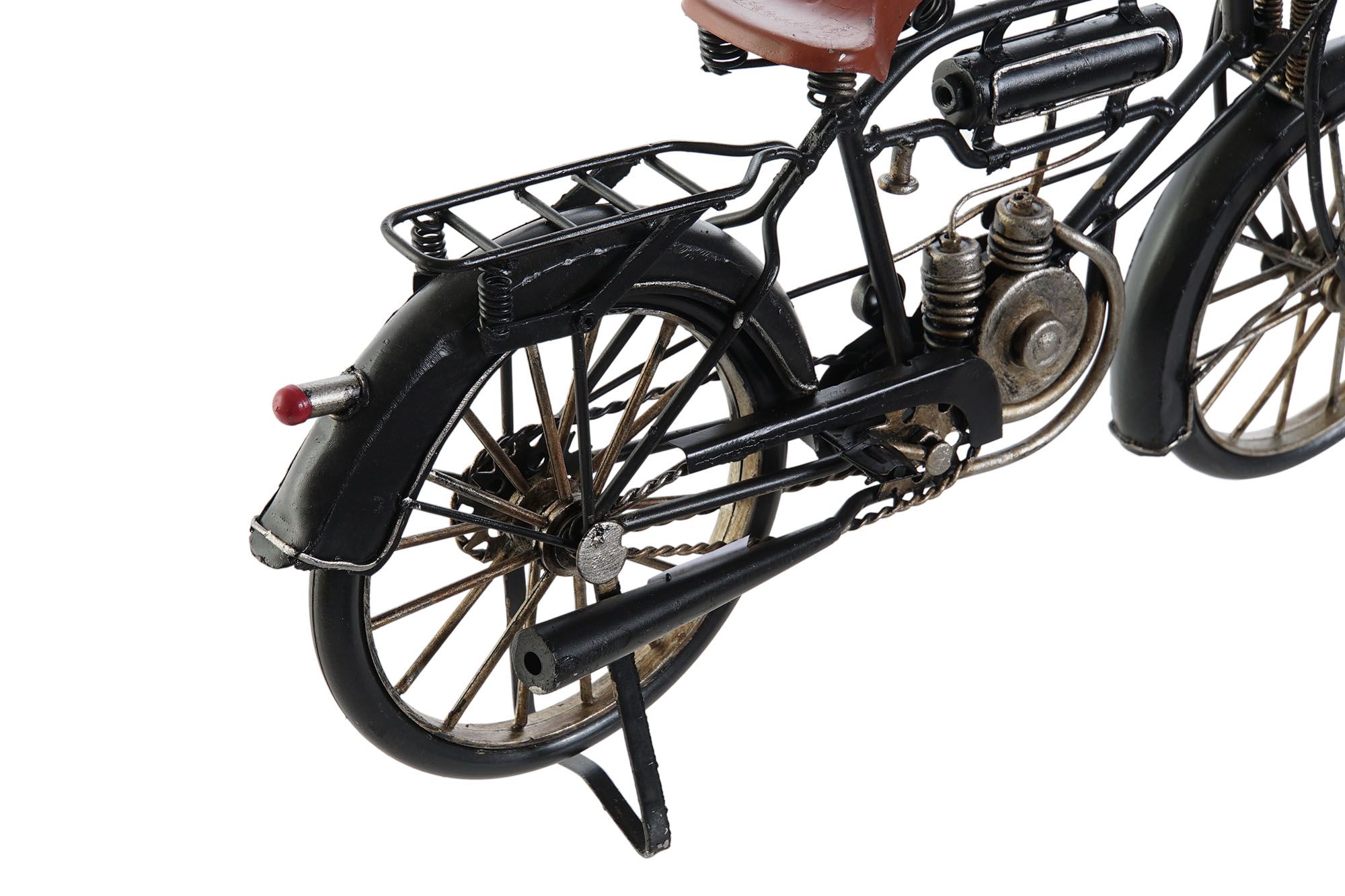 Vintage metal bicycle design - Image 2