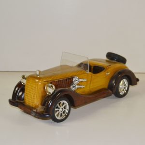 WOOD HAND MADE VINTAGE OLD CAR DESIGN COLLECTION ITEM