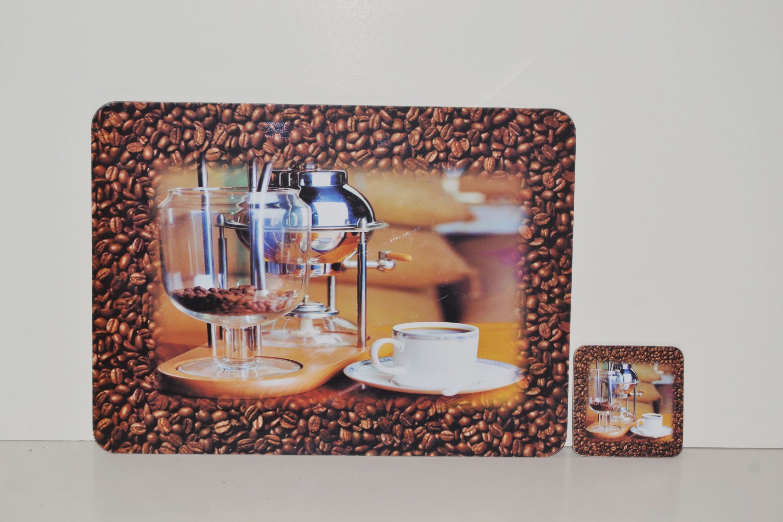 SET OF 8 PIECES TABLE MATS & COASTERS COFFEE DESIGN