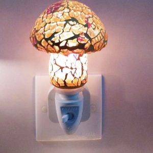 NIGHT LAMP. TIFFANY LAMP DESIGN